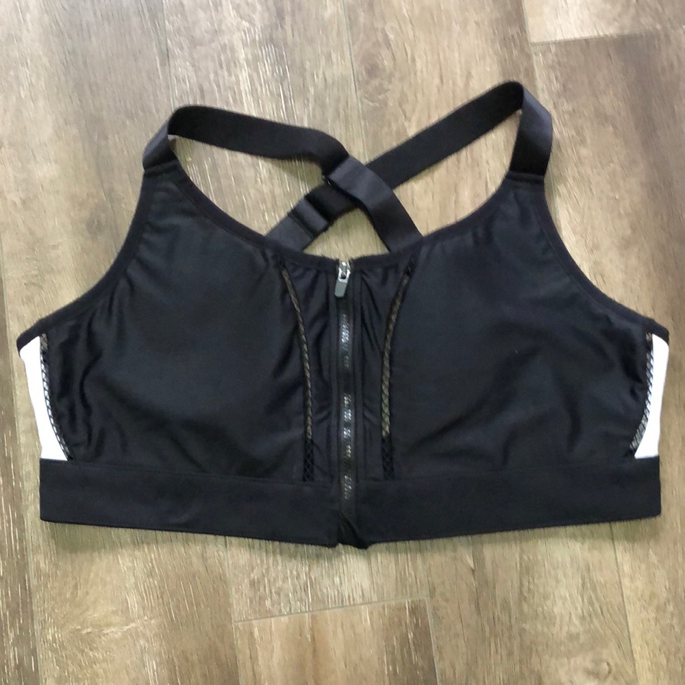 🦋3/$75🦋 Fabletics sports bra